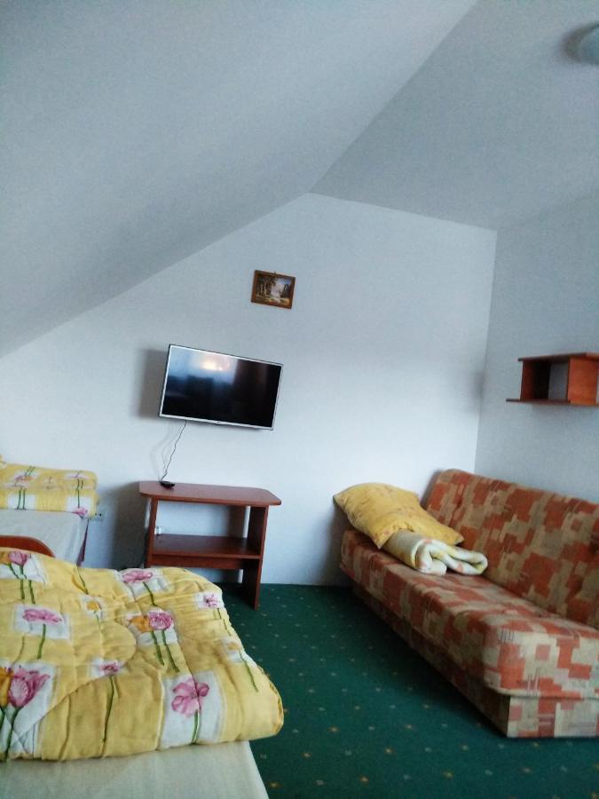 Joda Pokoje Goscinne Rewal Bagian luar foto