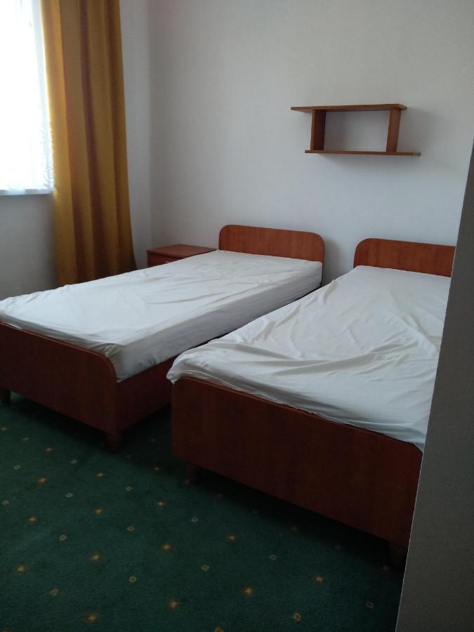 Joda Pokoje Goscinne Rewal Bagian luar foto