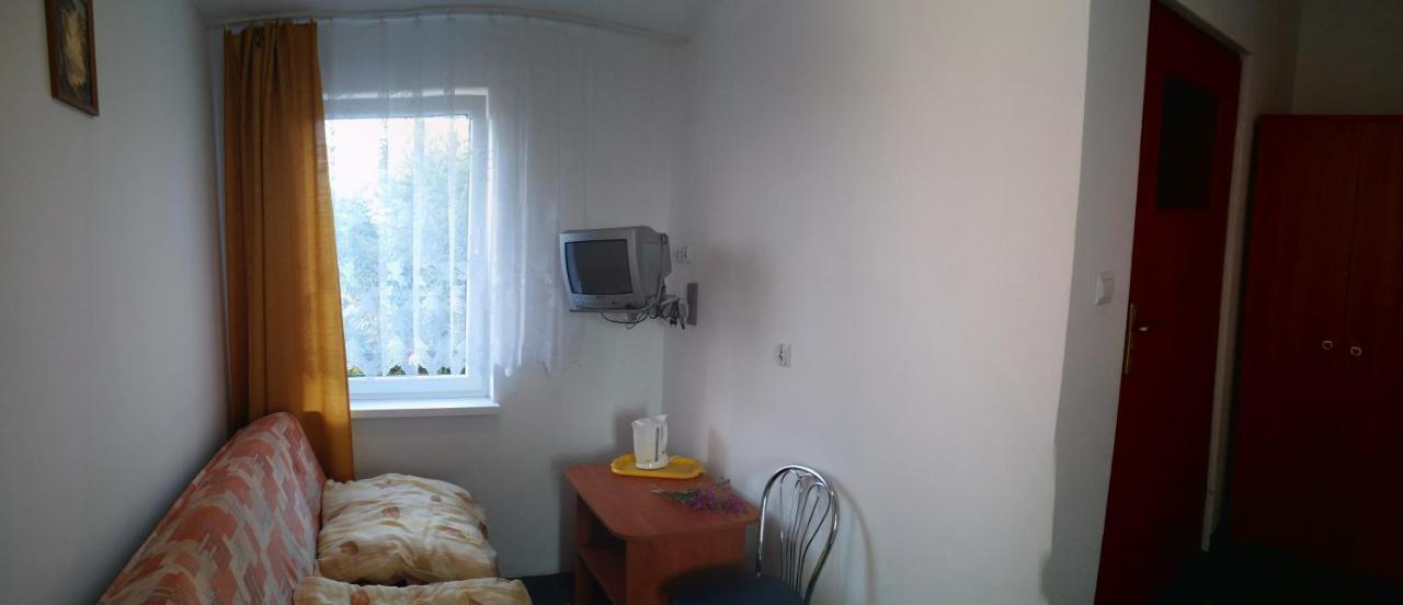 Joda Pokoje Goscinne Rewal Bagian luar foto